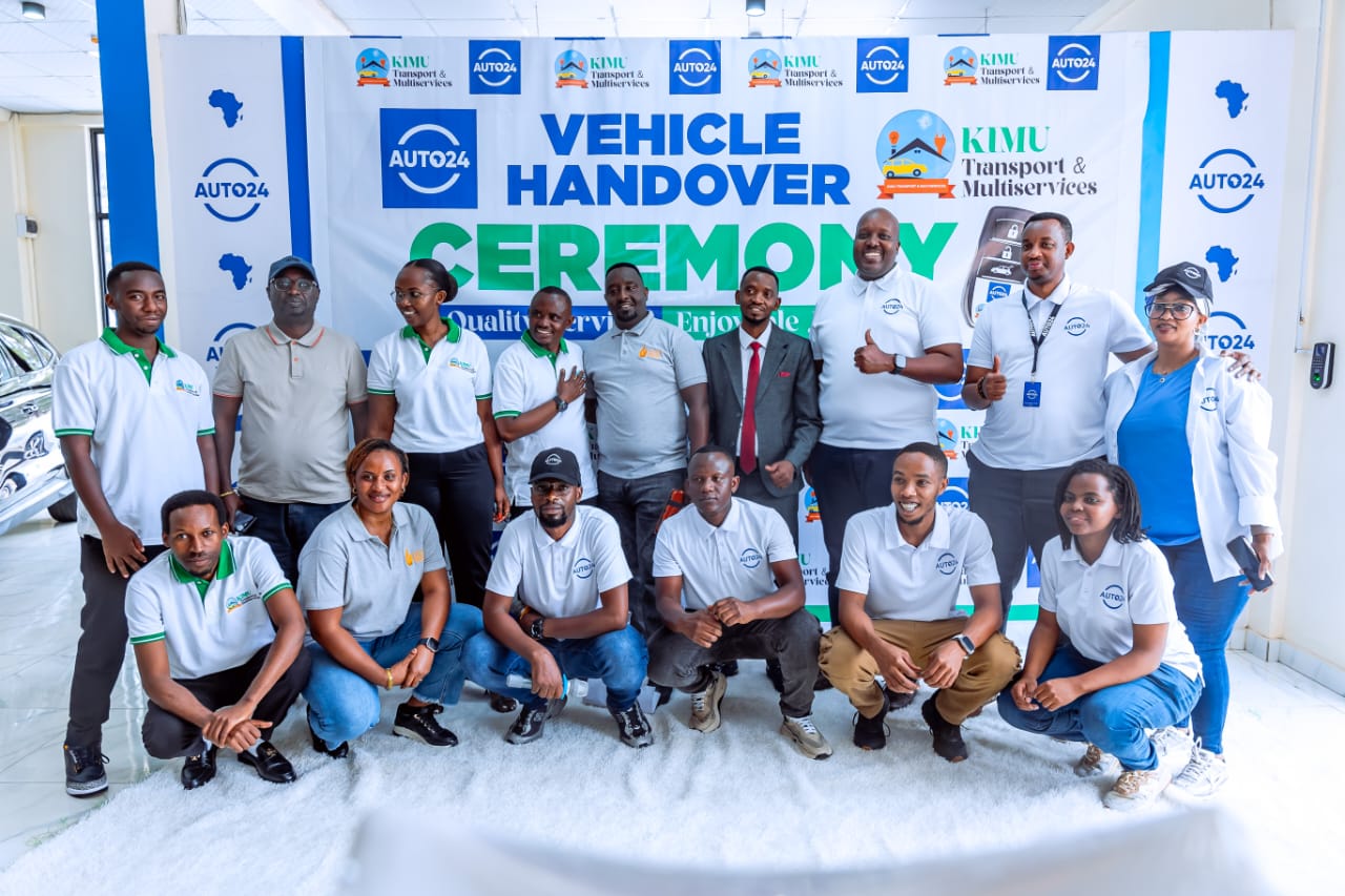 Imodoka zikoresha Amanyaranyazi (EVs) mu Rwanda: Ejo Hazaza Hageze!